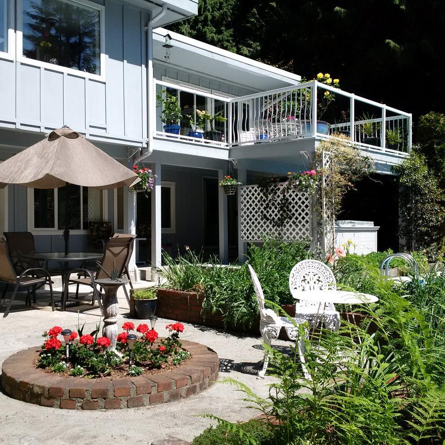 Caprice Bed & Breakfast Roberts Creek Eksteriør bilde